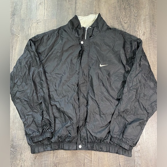 NIKE Vintage Mens Windbreaker Jacket